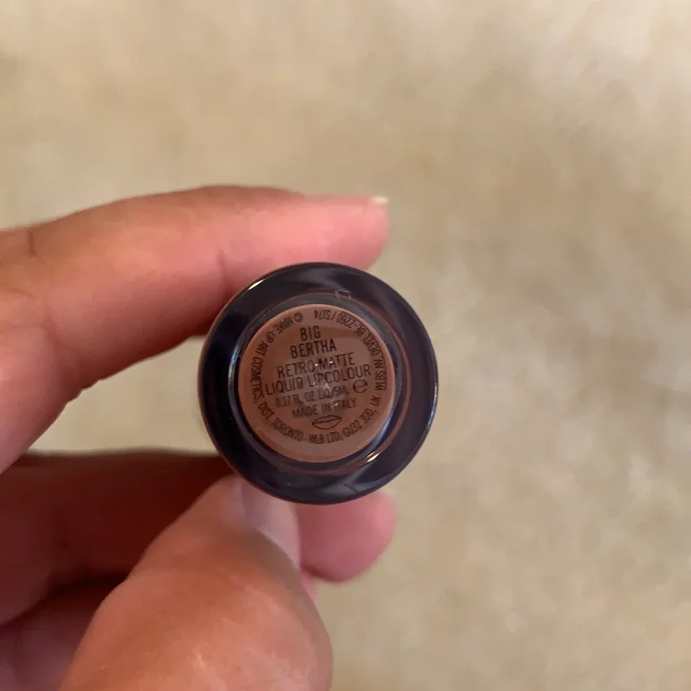 MAC - Selena La Reina Collection - Big Bertha - Picture 5 of 7